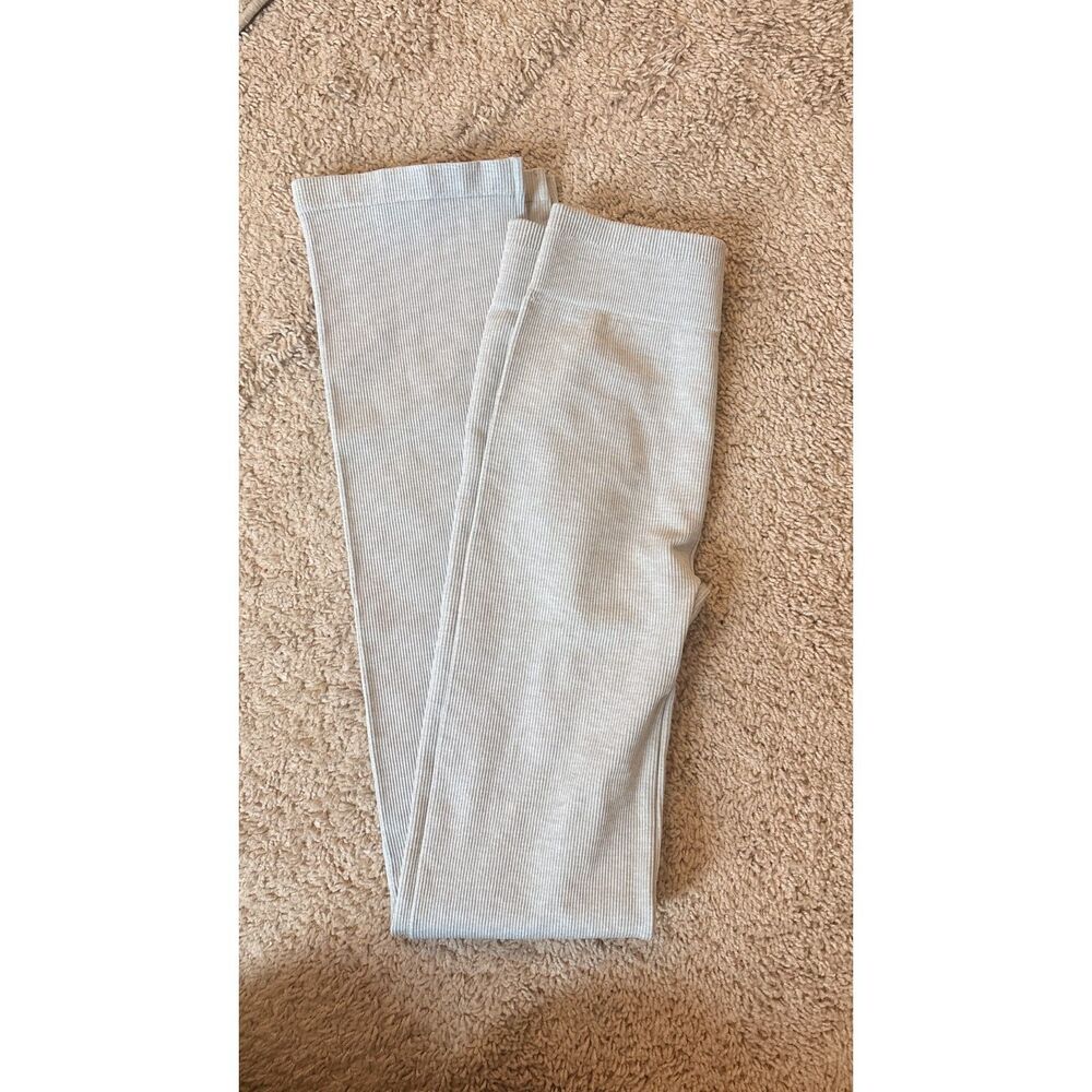 Fabletics Cloud Seamless High-Waisted Split Flare… - image 3